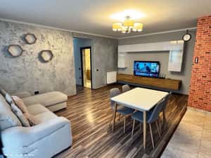 Închiriez Apartament 3 camere | 65 mp + balcon 10 mp, zona Eroilor — miniatura 3