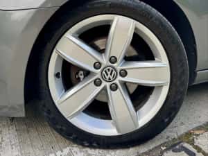 VW Golf 6 2011DSG Bi-Xenon-Led, AFS, Webasto, ParkAssist, încălzire în scaune 2 Seturi de Roti — miniatura 4
