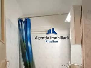 Apartament cu 3 camere de vânzare zona Micro 16 — miniatura 7