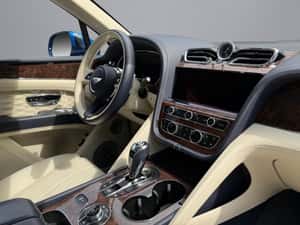 Bentley Bentayga Hibrid Second Hand 2024 — miniatura 5