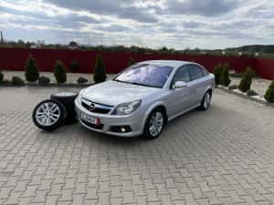 OPEL VECTRA 2.0 TURBO 175 cai BENZINA+GPL FUNCTIONAL 8JANTE ALIAJ — miniatura 9