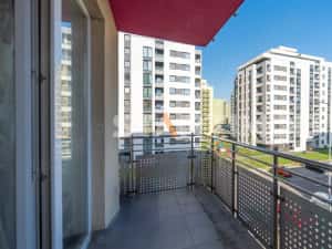 Apartament cu boxa si parcare zona Coresi — miniatura 6