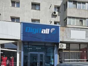 Vand spatiu comercial in Bacau — miniatura 2