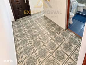 Apartament 2 camere b-dul Traian etaj 44  69.000 Euro — miniatura 4