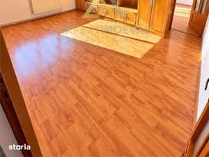 Apartament 2 camere b-dul Traian etaj 44  69.000 Euro — miniatura 5
