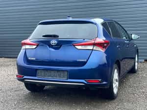 Toyota Auris Hybride 136H Design — miniatura 4