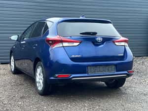 Toyota Auris Hybride 136H Design — miniatura 5