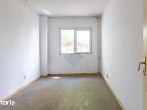 Apartament 3 camere decomandate – Strada Orizontului , zona Letea — miniatura 6