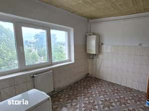 Vand bloc caramida cu 14 apartamente — miniatura 5