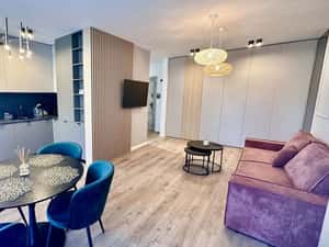 Ap 2 camere modern +garaj de inchiriat in Rozelor Residence