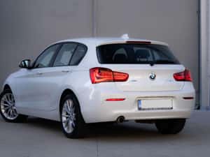 Se oferă spre vânzare BMW 118d xDrive din 2017 — miniatura 6