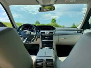 Mercedes-Benz E-Class w212 — miniatura 5