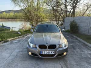 BMW E90 320d LCi - Trapa/Keyless Entry&Go/Bi-Xenon Adaptiv — miniatura 10
