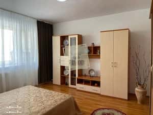 Apartament 2 camere cu balcon si parcare zona Calea Dumbravii — miniatura 2