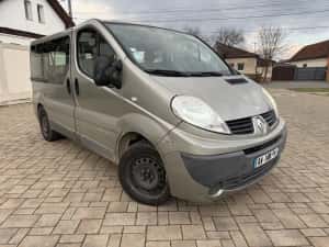 Renault Trafic Passenger 9 locuri – 2.0 dCi 115CP – 2010 — miniatura 10
