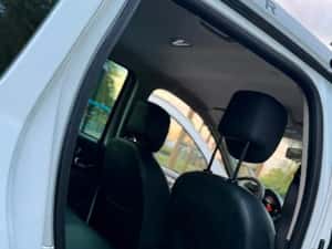 Duster diesel  4*4 — miniatura 7