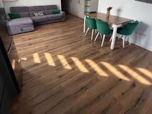 Apartament modern cu 3 camere, terasa de 36 mp, zona Eroilor