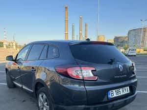 Vand megane 3 2010 1.5 dci 110 cp — miniatura 3