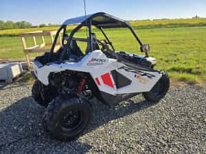 Polaris RZR 250 model 2022 — miniatura 3