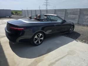 Vând  Mercedes e 220 avangarda