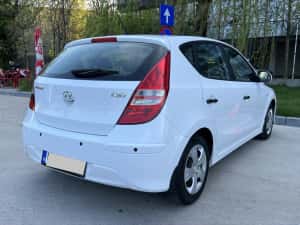 Hyundai i30, 99.000km 2011, 1.4 Benzina Euro 5, roti vara/iarna — miniatura 3