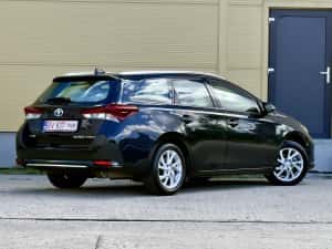 Toyota auris 1.8 hybrid sport — miniatura 4