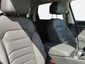 Vânzare Volkswagen Touareg SUV 2018 — miniatura 3
