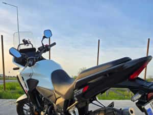 Vand motocicleta Honda NX500, 4900KM, ca noua, inca 2 ANI GARANTIE de fabrica!