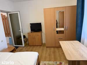 garsoniera bloc parter stefan cel mare zona 3 stejari — miniatura 4