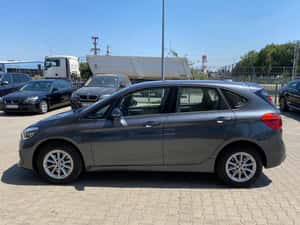 BMW 218 Active Tourer 2019, 75.000 km, 17.850 EUR — miniatura 2