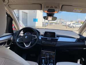 BMW 218 Active Tourer 2019, 75.000 km, 17.850 EUR — miniatura 3