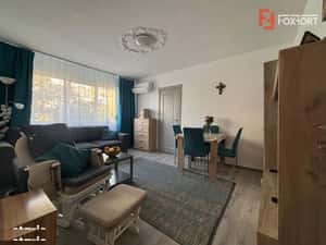 Apartament cu 2 camere, etaj 1, zona Sagului — miniatura 1