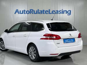 Peugeot 308 Break Automata 2020 - 110925 km — miniatura 4