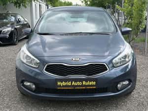 KIA CEED – Compactă din 2015, benzină, spațioasă și fiabilă — miniatura 7