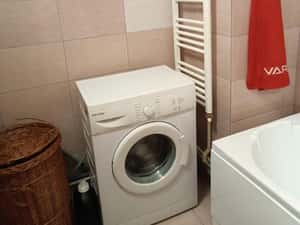 Inchiriez apartament 3 camere — miniatura 4