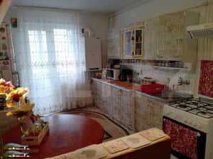 Apartament cu 3 camere, 67 mp utili, ultimul etaj  Sighisoara