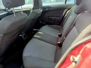 Vand Opel Astra H 2008 Diesel 1300 cmc Neavariata — miniatura 2