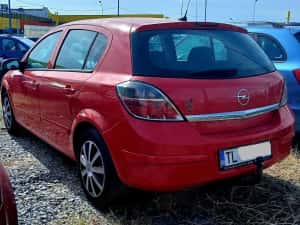 Vand Opel Astra H 2008 Diesel 1300 cmc Neavariata — miniatura 5