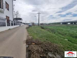Teren in zona Drum Careiului langa Hotel Dana — miniatura 4