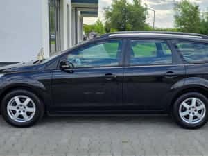 Ford Focus 2010 Euro 5 Facelift 1.6 Diesel Manual Clima Primu Nr Rosu Impecabil — miniatura 6