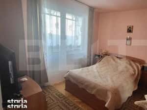 Apartament 3 camere, 72 mp, zona Reghin — miniatura 1