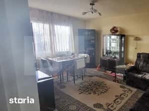 Apartament 3 camere, 72 mp, zona Reghin — miniatura 3