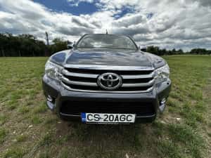 Toyota Hliux 2.4 — miniatura 4