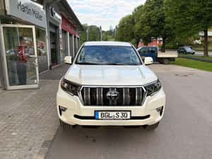 Toyota Land Cruiser - Second Hand, Rulaj 12.500 km — miniatura 2