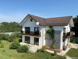 Vila Bascov - zona privată,retrasă, acces rapid — miniatura 4