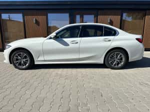 BMW 330i xDrive 2024 | 258 CP | 11.500 KM | TRAPA | SCAUNE SPORT | CAMERA | XDRIVE — miniatura 5