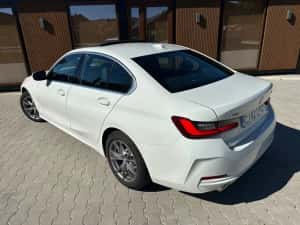 BMW 330i xDrive 2024 | 258 CP | 11.500 KM | TRAPA | SCAUNE SPORT | CAMERA | XDRIVE — miniatura 7