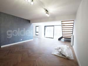 Apartament duplex spatios cu 4 camere | vedere padure | 3 garaje — miniatura 4