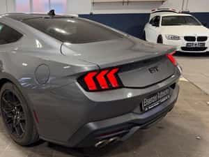 Ford Mustang Automată 446 HP Benzină — miniatura 7