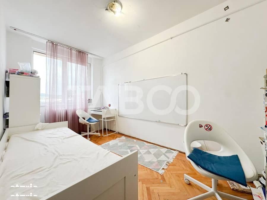 Apartament cu 3 camere de vanzare cartierul Grigorescu — fotografie 1 din 6
